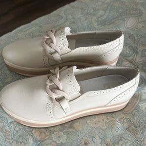 Dolce vita jhennee loafers. Size 8.5